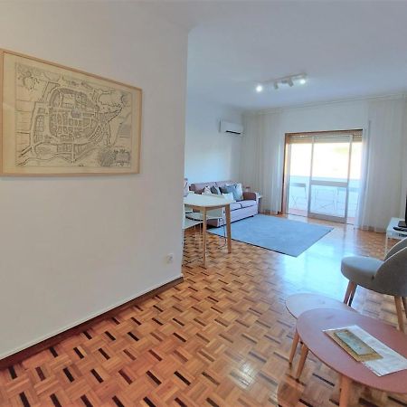 Braga Centro - Apartamento Espacoso E Confortavel - Todas As Comodidades Ngoại thất bức ảnh
