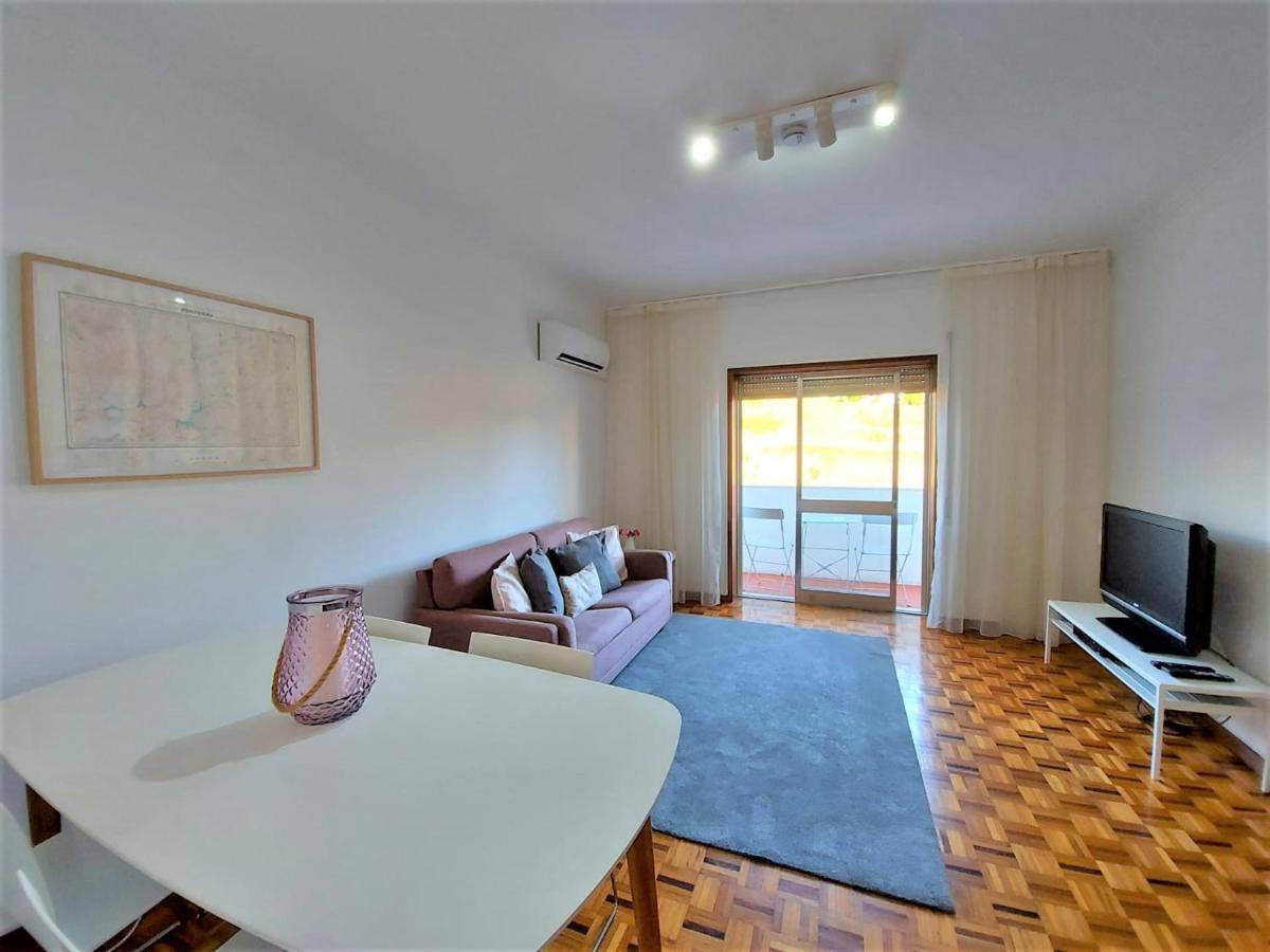 Braga Centro - Apartamento Espacoso E Confortavel - Todas As Comodidades Ngoại thất bức ảnh