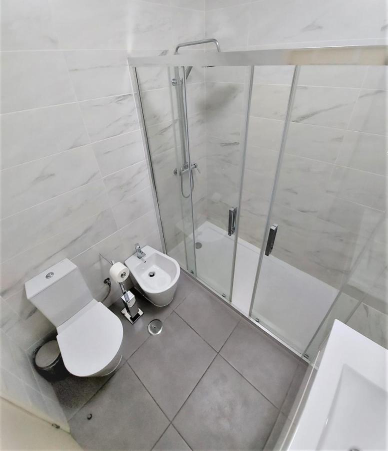 Braga Centro - Apartamento Espacoso E Confortavel - Todas As Comodidades Ngoại thất bức ảnh